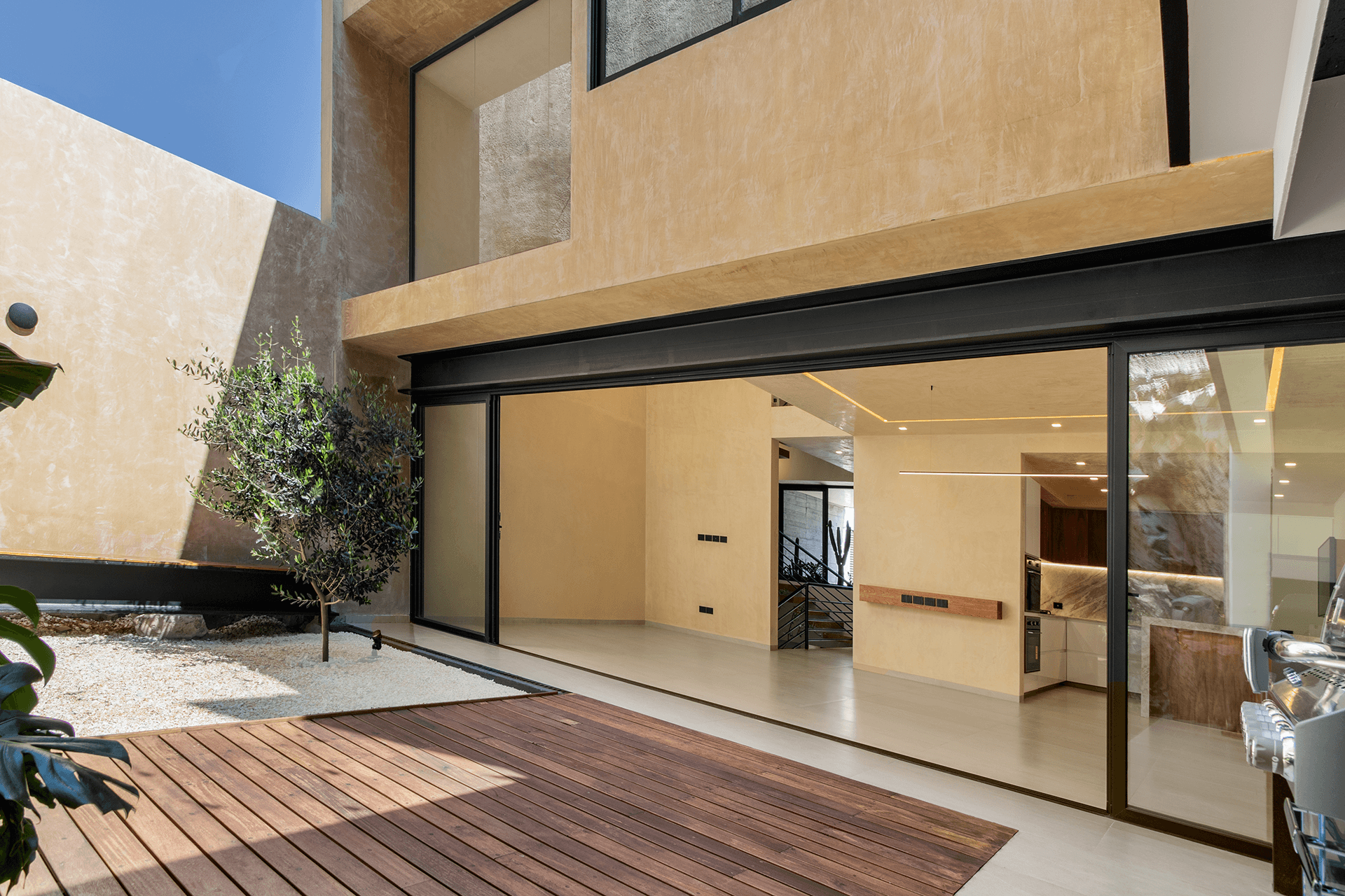 Casa con Alma : BUYHOME